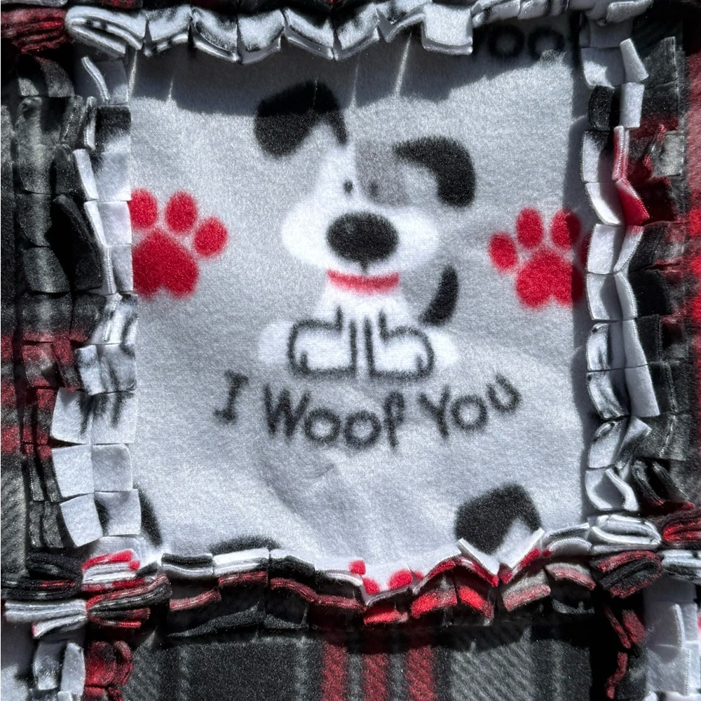 Cozy Paws Dog Blanket - Fleece - Quilted